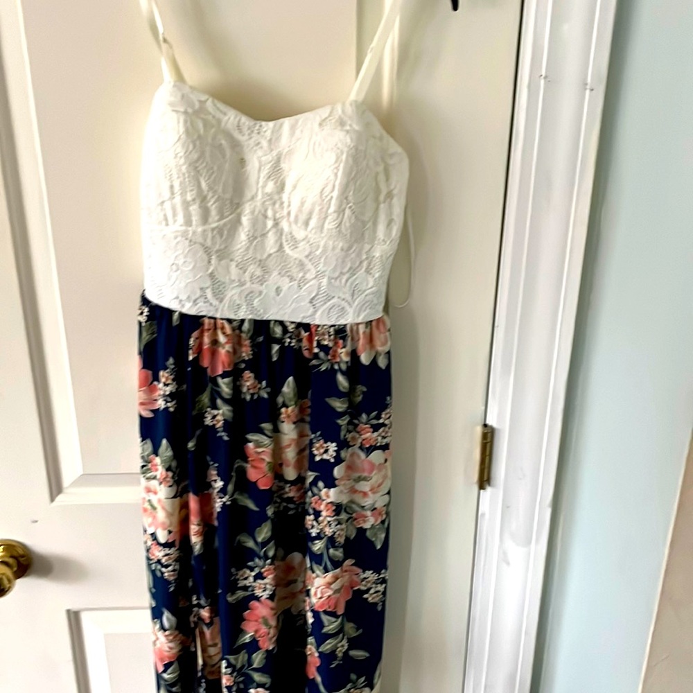 Flower Maxi dress. Never been worn! Best offer!